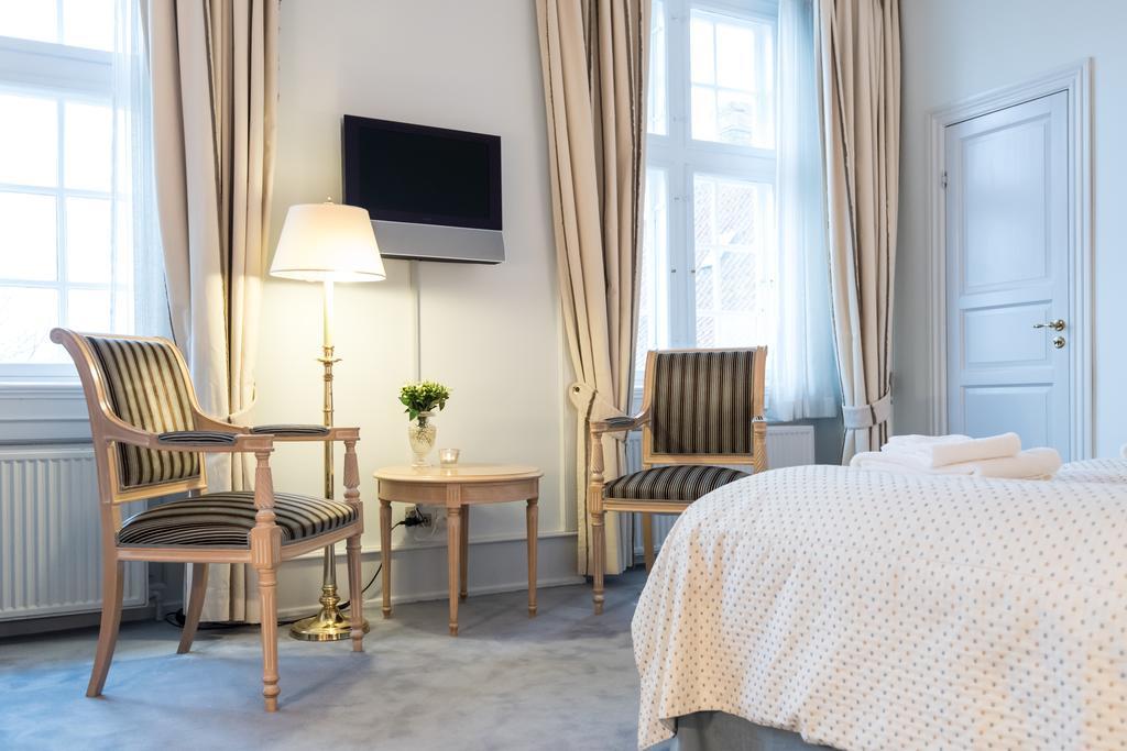 Skjoldenaesholm Slot Hotel Jystrup Phòng bức ảnh