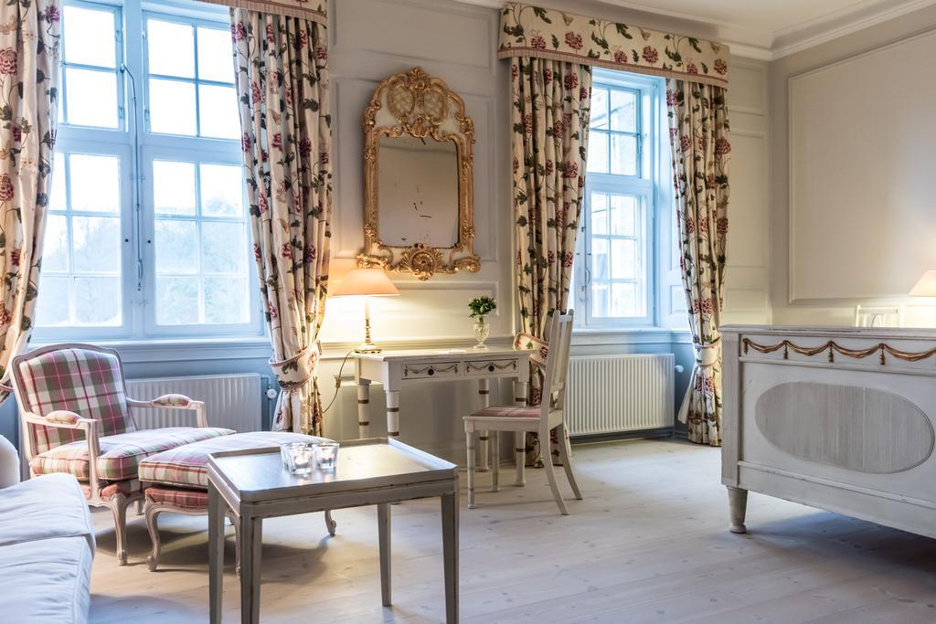 Skjoldenaesholm Slot Hotel Jystrup Phòng bức ảnh